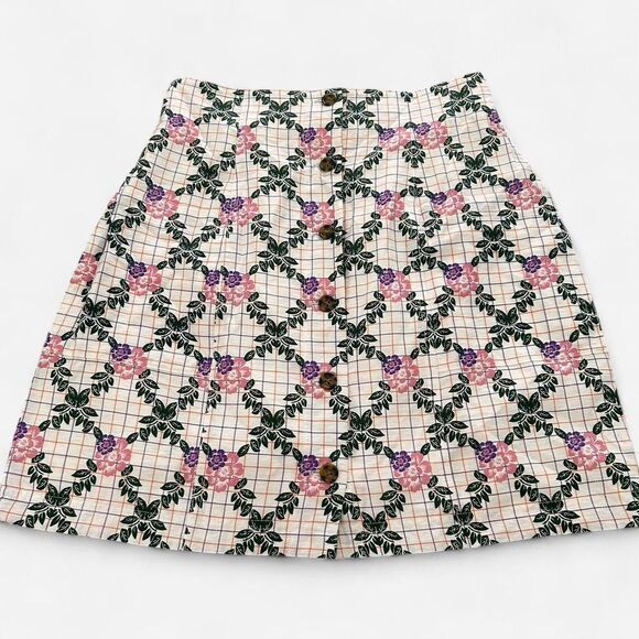 The East Order Tarshie Floral Button-Front Mini Skirt small - Picture 2 of 6